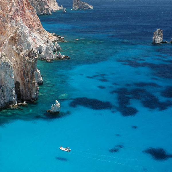 Daily cruise from Sifnos to Poliegos